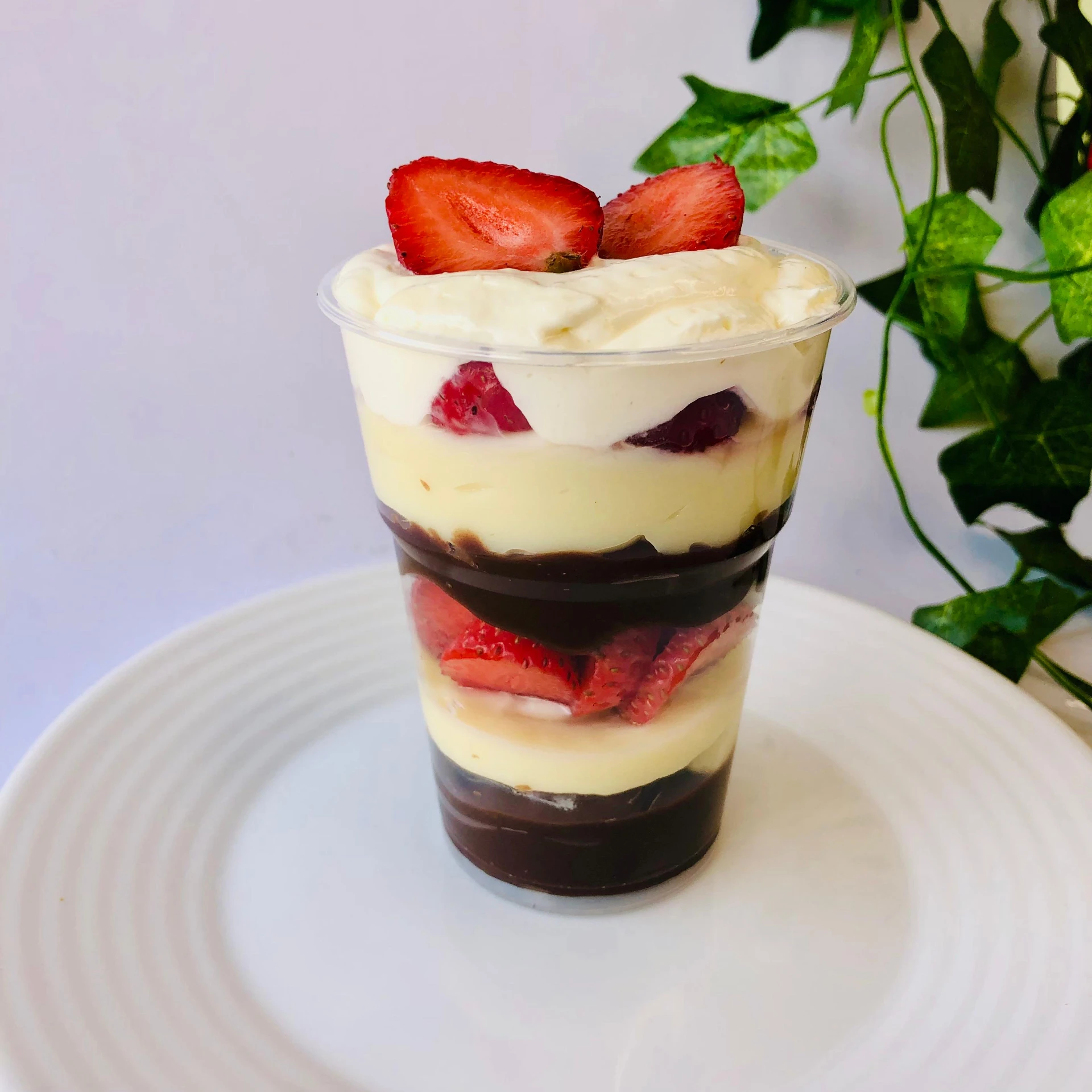 Dessert transformation before MenuPhotoAI enhancement