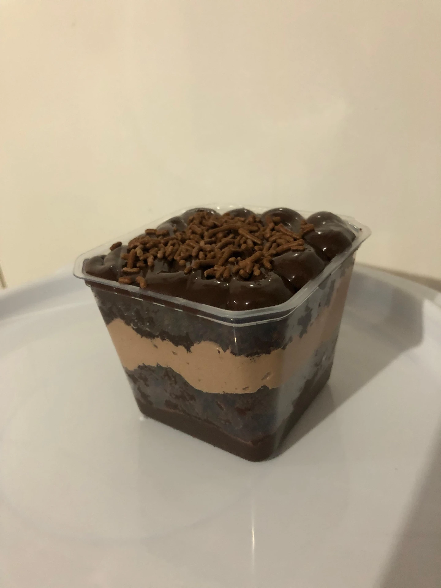 Dessert transformation before MenuPhotoAI enhancement